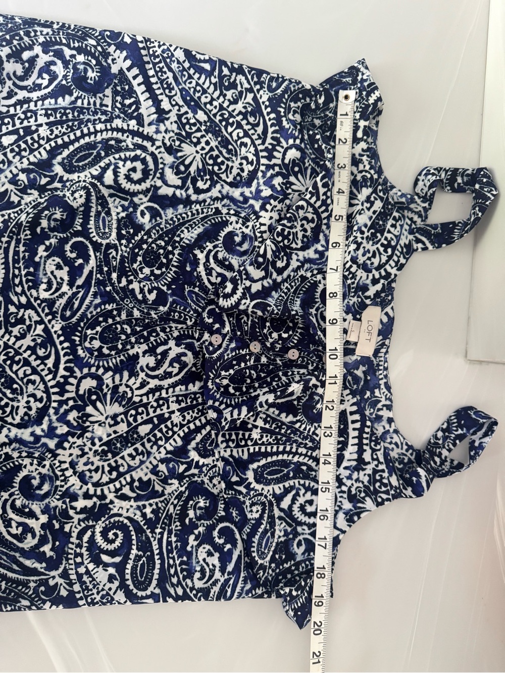 LOFT Navy and White Paisley Camisole US Small - Picture 6 of 7
